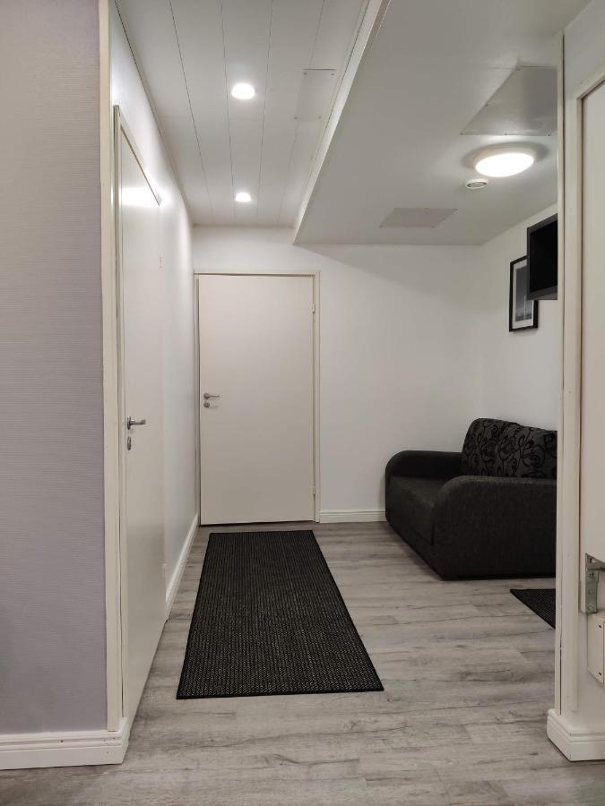 Alexi Apartments - Newly Renovated Apt In The Heart Of The City Near To Railway Station And Nokia Arena Tampere Luaran gambar