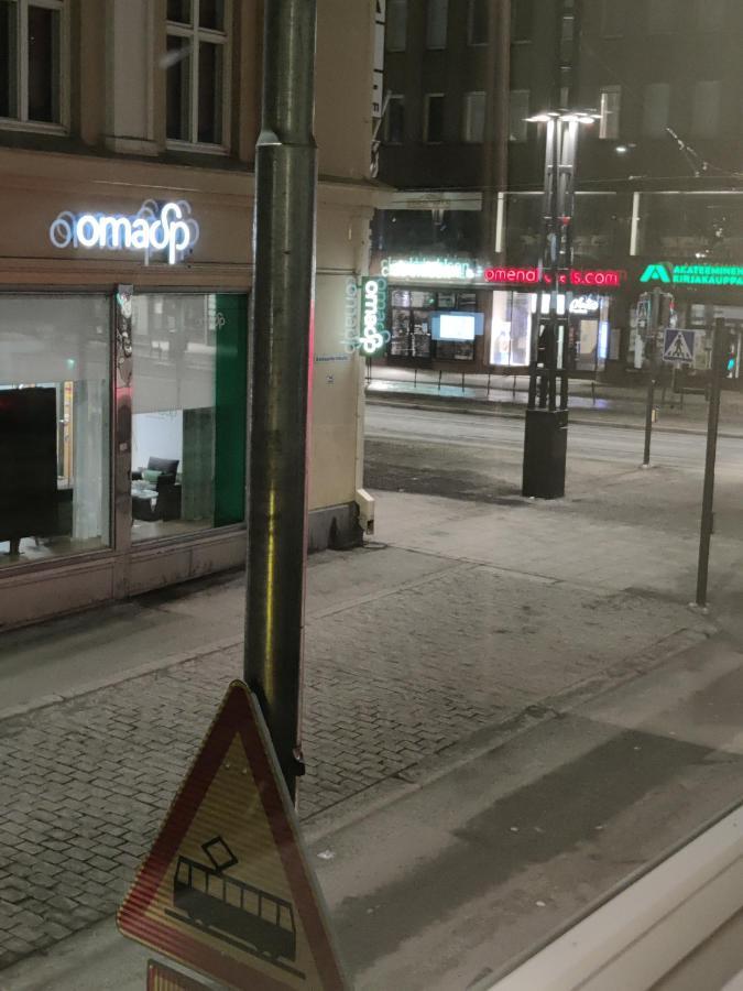 Alexi Apartments - Newly Renovated Apt In The Heart Of The City Near To Railway Station And Nokia Arena Tampere Luaran gambar