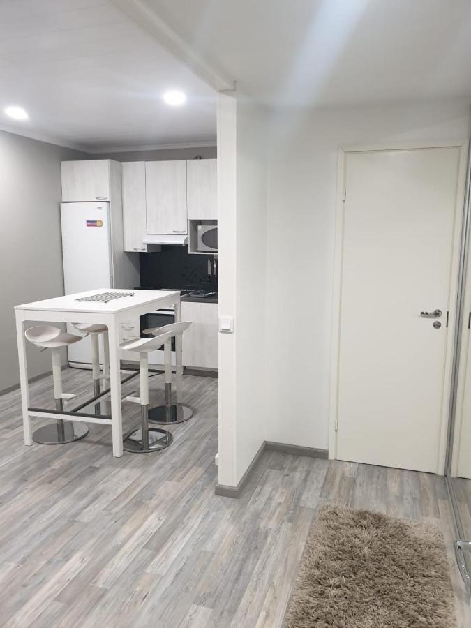 Alexi Apartments - Newly Renovated Apt In The Heart Of The City Near To Railway Station And Nokia Arena Tampere Luaran gambar