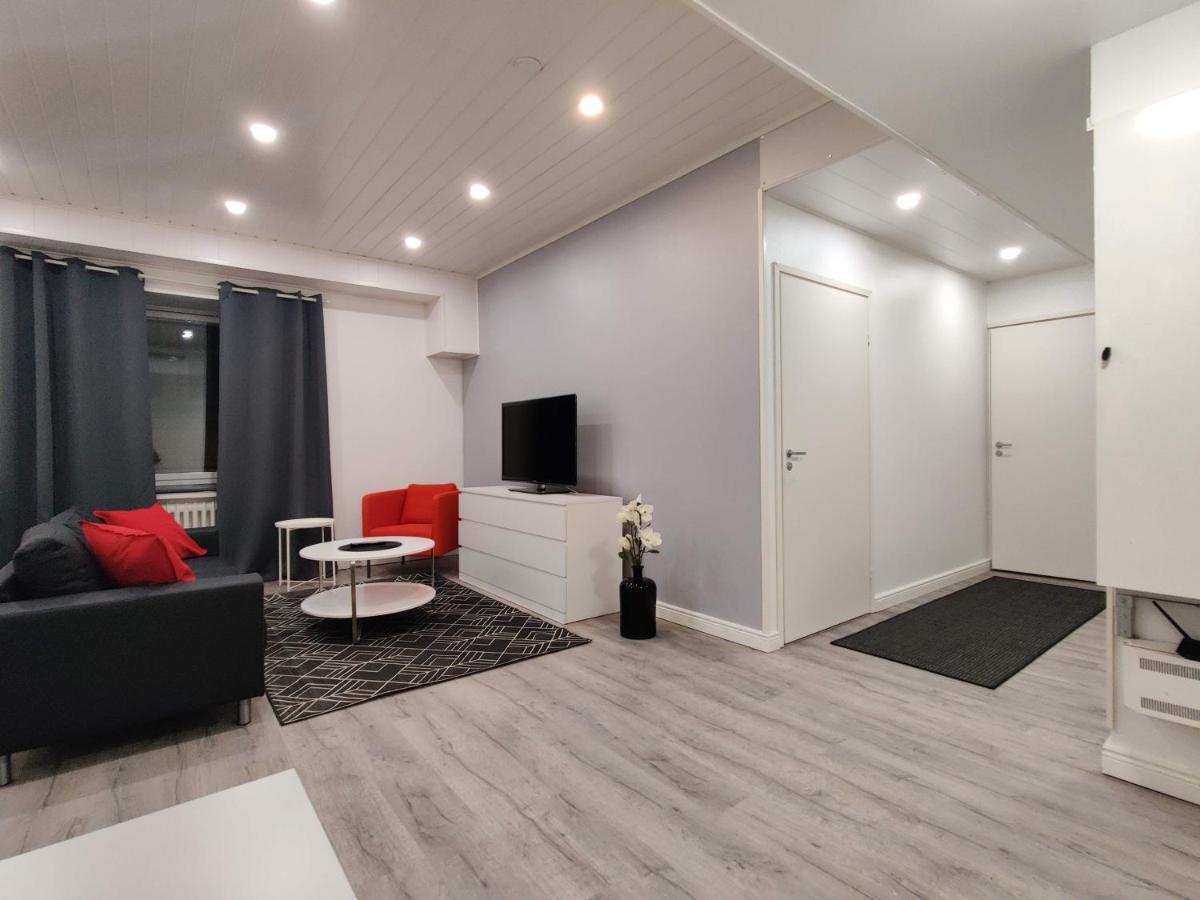 Alexi Apartments - Newly Renovated Apt In The Heart Of The City Near To Railway Station And Nokia Arena Tampere Luaran gambar