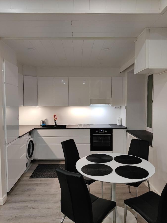 Alexi Apartments - Newly Renovated Apt In The Heart Of The City Near To Railway Station And Nokia Arena Tampere Luaran gambar